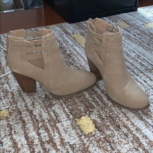 Call it spring booties
